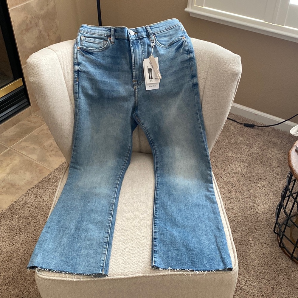 Brand new Mango Cropped Flare High Waist Jeans